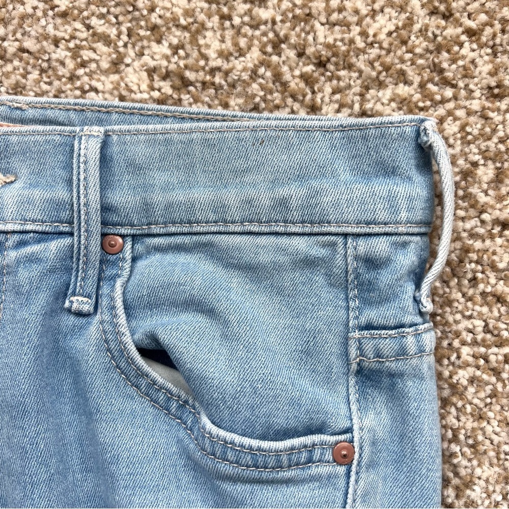 Mother The Insider Crop Step Fray in Hold my Hand Light Wash Size 26 - Picture 15 of 16